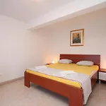 Апартаменты Family Friendly With A Swimming Pool Okrug Gornji, Ciovo - 10401