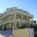 Family Friendly With A Swimming Pool Okrug Gornji, Ciovo - 10401 Appartamento *