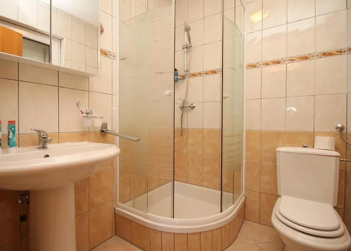 Appartement Family Friendly With A Swimming Pool Okrug Gornji, Ciovo - 10401 Trogir